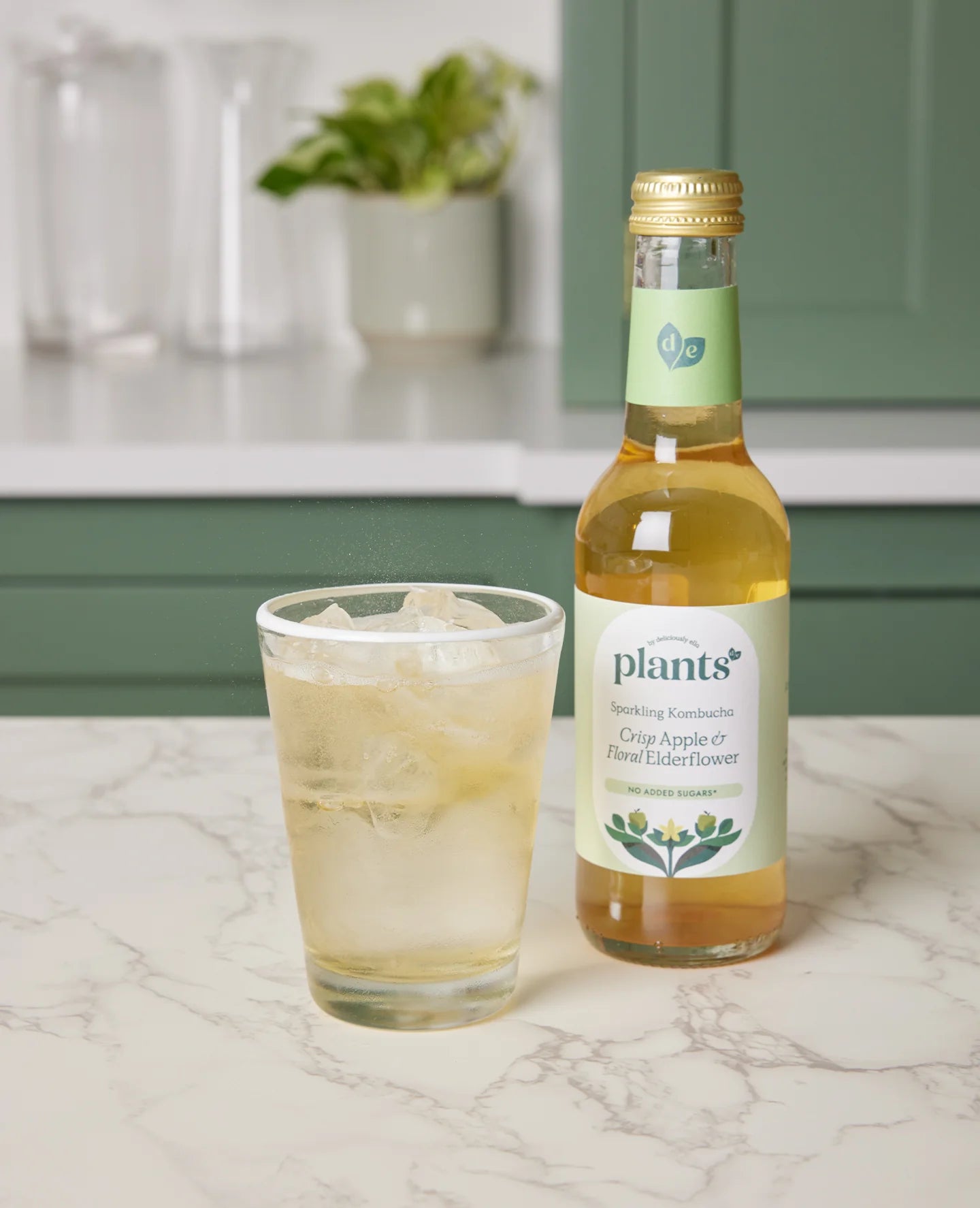 Deliciously Ella - Apple & Elderflower Kombucha